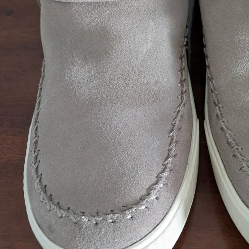 TOMS Vista Suede Boots in Desert Taupe - Picture 10 of 13